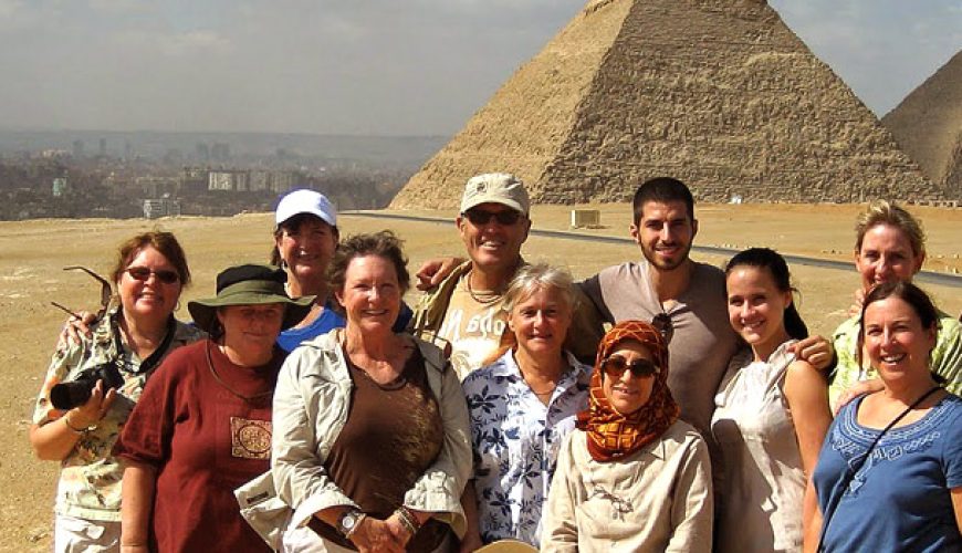 Egypt Private Tour Packages – Why Hire A Guide for Your Tour?