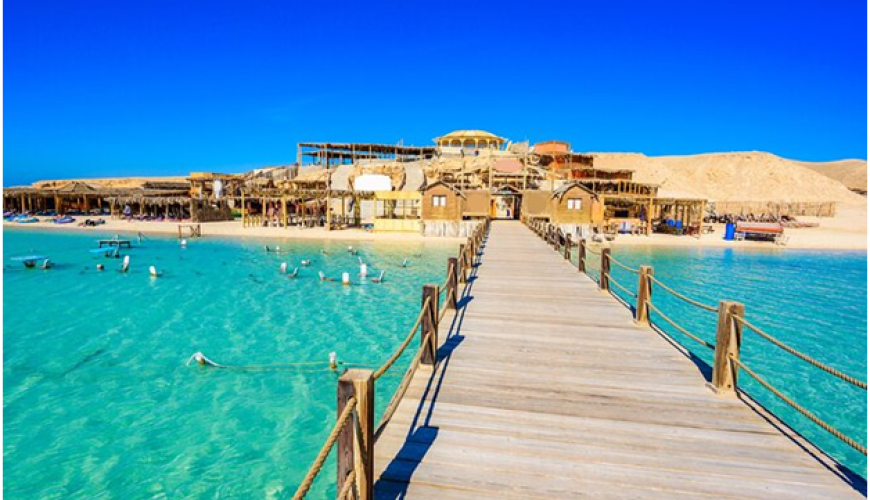 Explore the Paradise of Giftun Island on Your Hurghada Tour