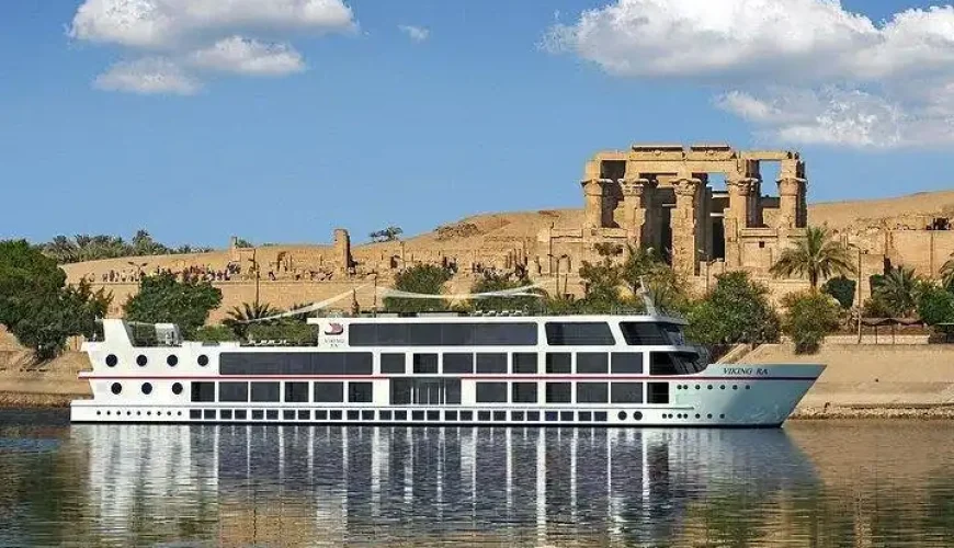Dahabiya vs. Felucca vs. Cruise Ship: Nile Boat Guide