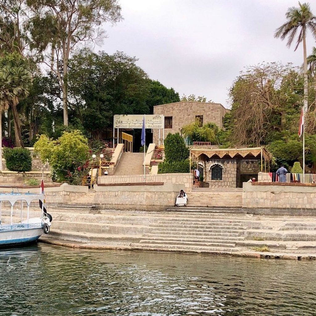 kitcheners island aswan